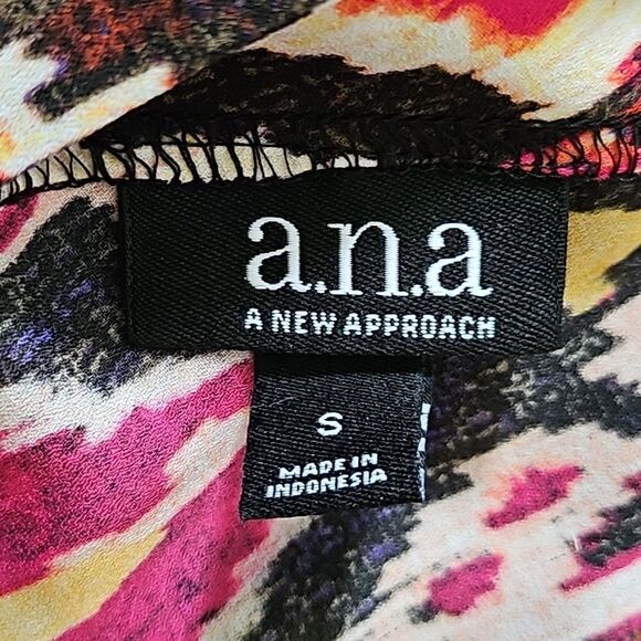 2/$15 ANA Women Blouse Top Black Pink Tie Dye Pattern Cut Out Back Sleeveless S - Picture 5 of 7